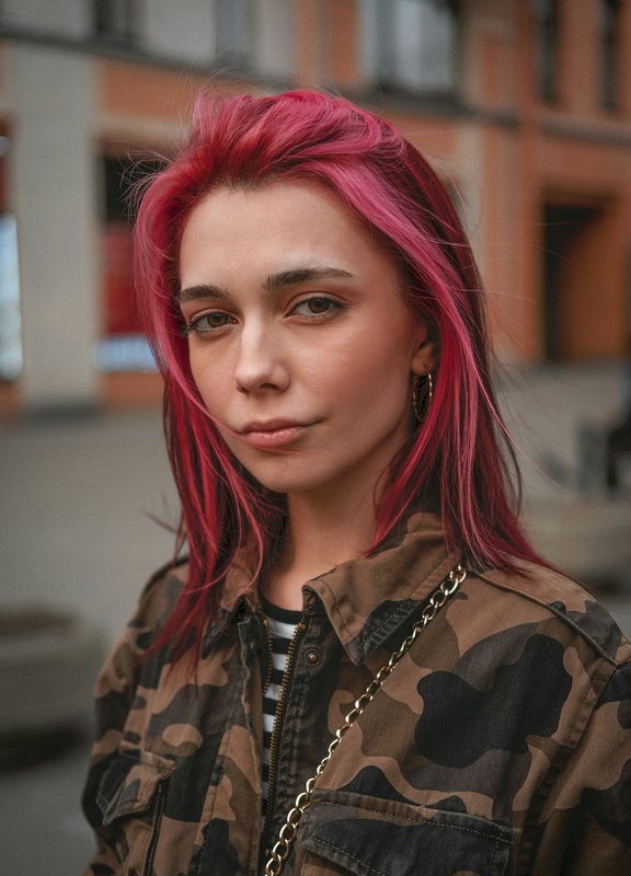 Laura K.